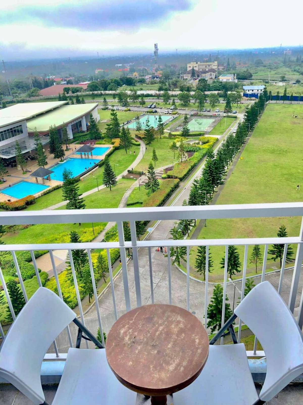 Jrt Suites Tagaytay Tagaytay City Exterior foto